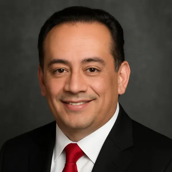 Dr. Farhad Yazdi